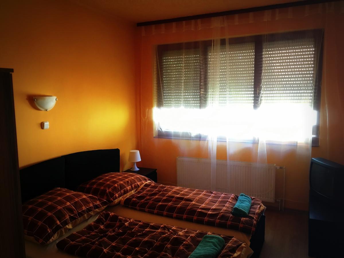 Palota Panzio Bed and Breakfast Budapest Eksteriør billede